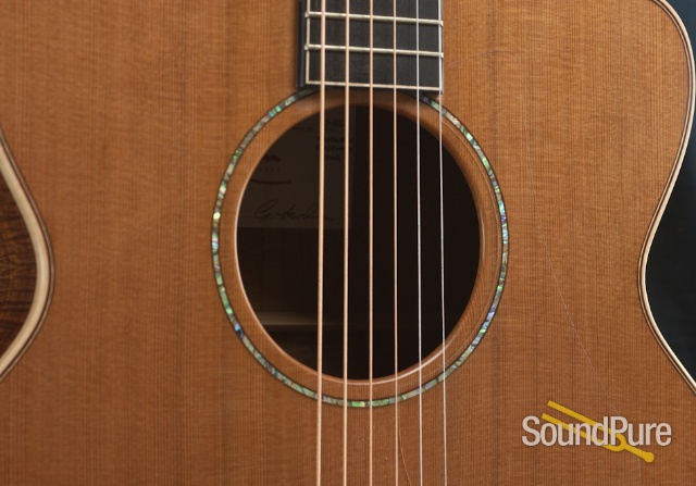 Lowden 0-35c Blackwood Acoustic Guitar - USED — image 7