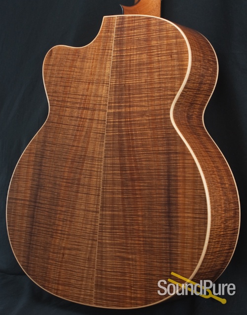 Lowden 0-35c Blackwood Acoustic Guitar - USED — image 10