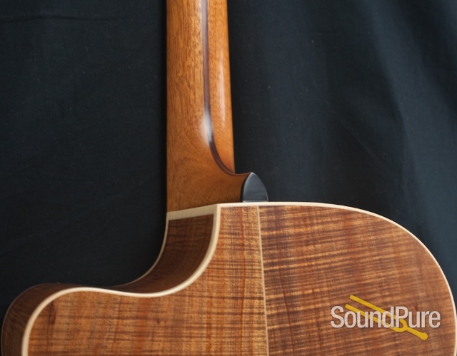 Lowden 0-35c Blackwood Acoustic Guitar - USED — image 11