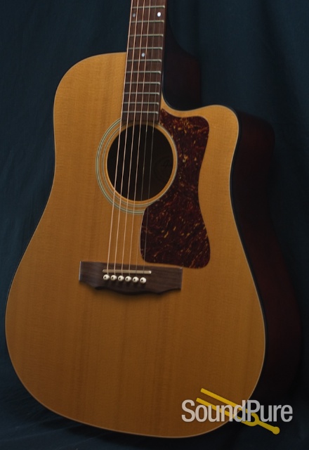 Guild DC-1E-NT Acoustic Dreadnought Guitar- used — image 2