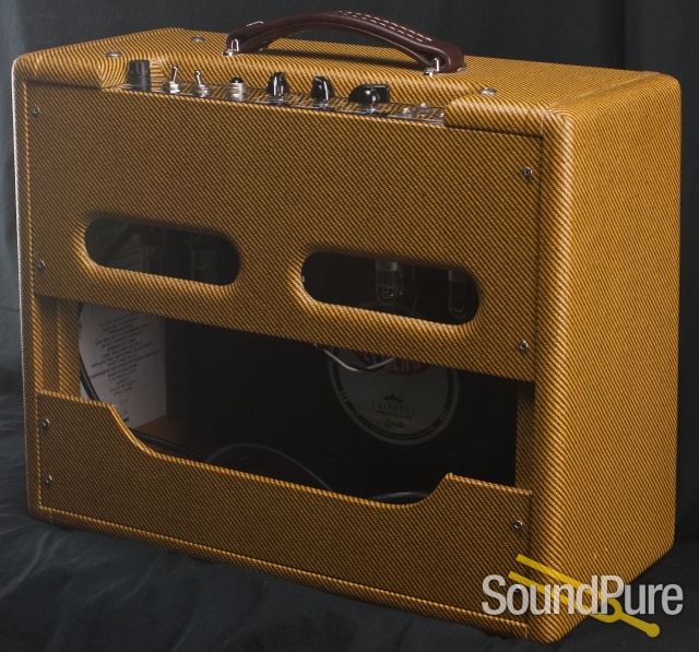 Victoria Amps Model 20112-T  - Used — image 6