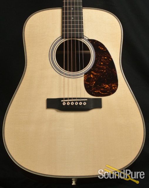 Martin HD28V Custom Acoustic Guitar — image 1