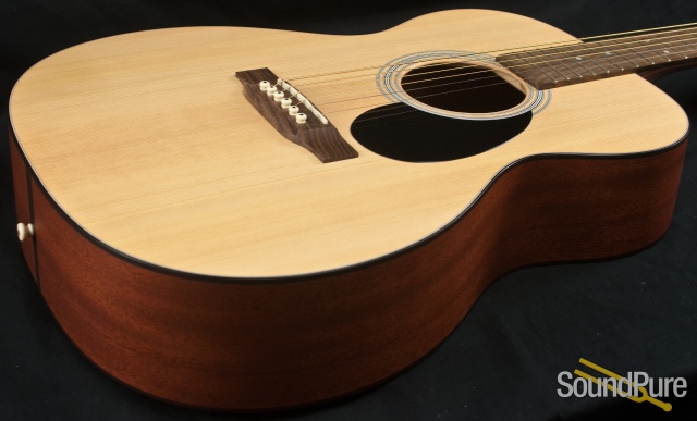 Martin OM1 Orchestra Model Acoustic Guitar - used — image 9
