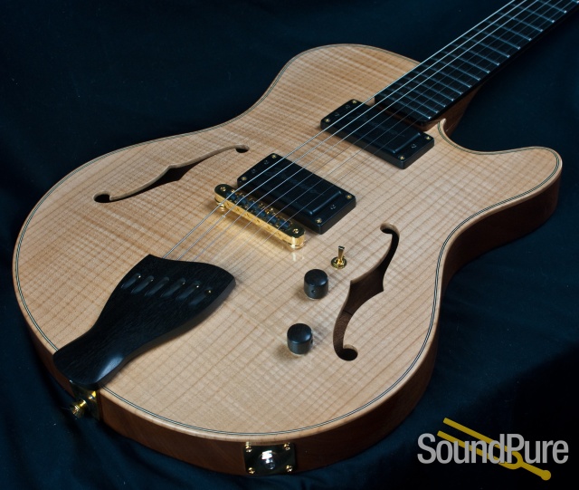 Buscarino Starlight Archtop Guitar Flamed Maple 2413 — image 13