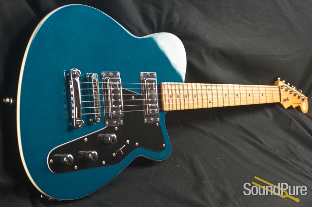 Reverend Flatroc Metallic Blue Electric Guitar - Used — image 7