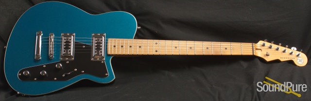 Reverend Flatroc Metallic Blue Electric Guitar - Used — image 8
