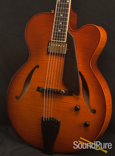 Sadowsky 2004 Jim Hall Archtop Guitar - Used — image 2