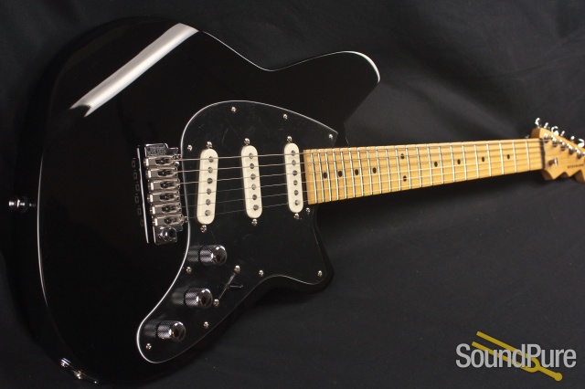 Reverend Six Gun Black Electric Guitar — image 9