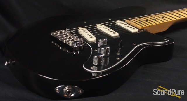 Reverend Six Gun Black Electric Guitar — image 10