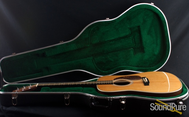 Martin HD-28 Dreadnought Acoustic Guitar Used 684 — image 3