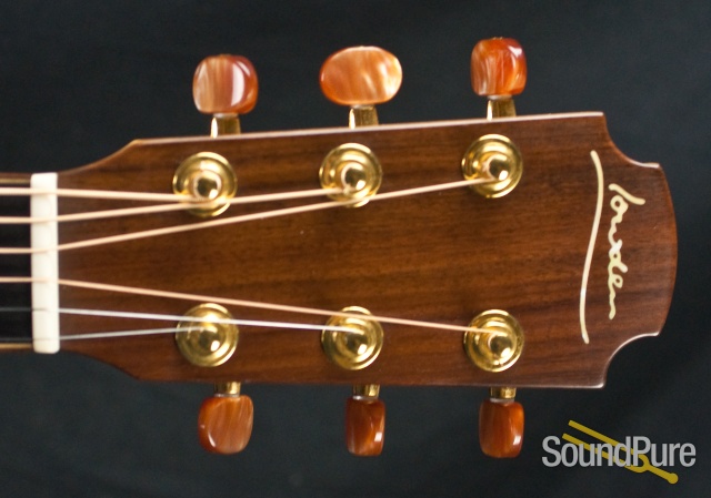 Lowden 2001 F-35 Cedar/Myrtle Jumbo Acoustic Guitar - Used — image 2