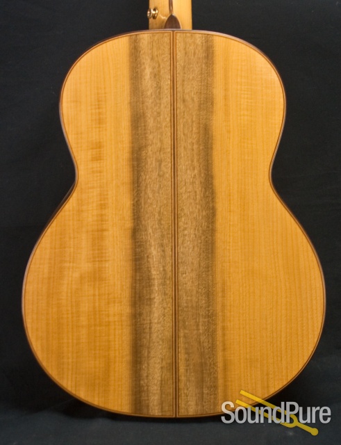 Lowden 2001 F-35 Cedar/Myrtle Jumbo Acoustic Guitar - Used — image 9