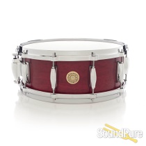 Gretsch 5.5x14 USA Custom Maple Snare Drum-Rosewood Satin Gretsch 5.5x14 USA Custom Maple Snare Drum-Rosewood Satin